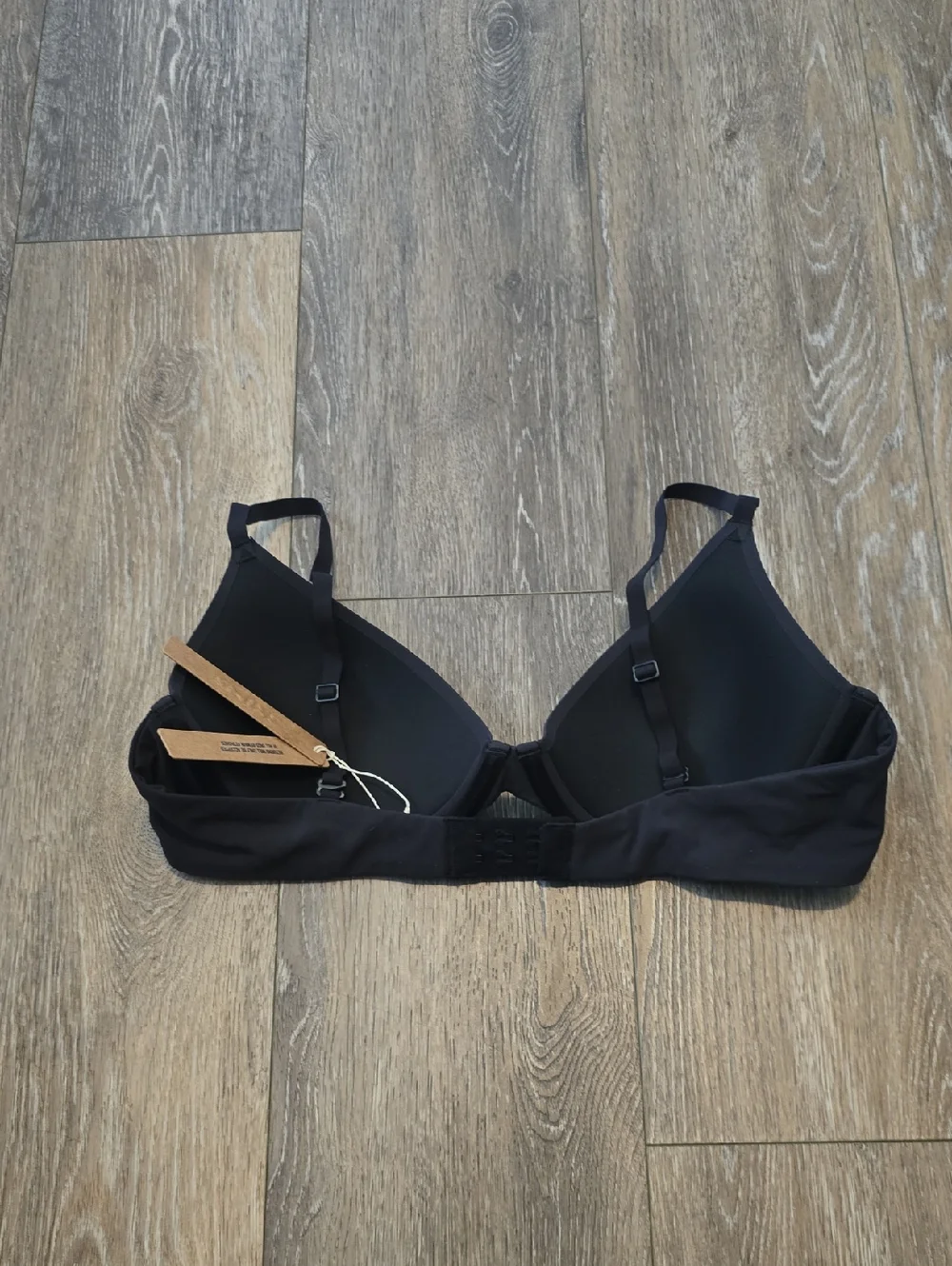 SKIMS Kim Kardashian Women's 36B Fits Everybody Scoop Plunge Bra New w/ Tags! - Picture 2 of 4